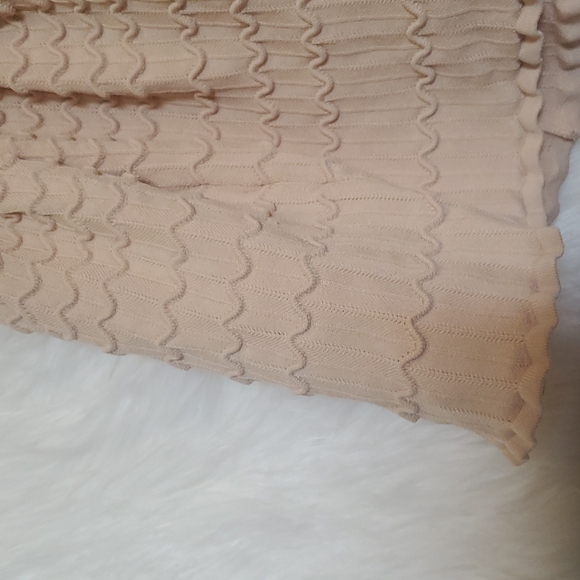 BCBGMaxzria Blush Light Pink Bandage Skater Mini Skirt - Size XS / S, 0 - Picture 3 of 4